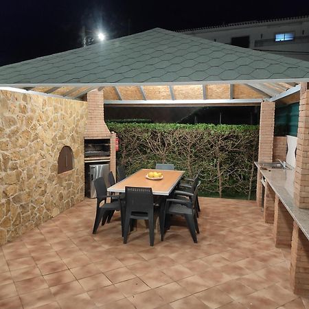 Casa Radu Lägenhet Mexilhoeira Grande Exteriör bild